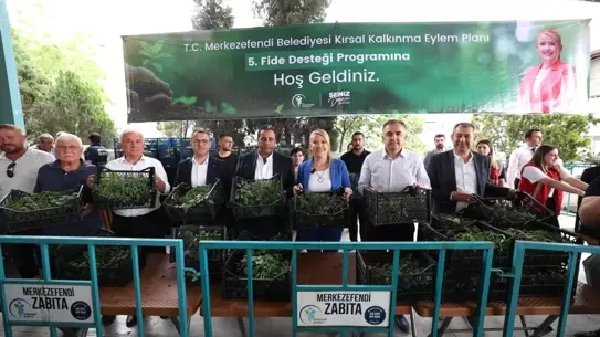 Merkezefendi Belediyesi'nden Çiftçilere Fide Desteği