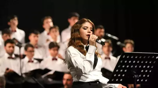 Erzurum'da Türk Halk Müziği Konseri Büyüledi