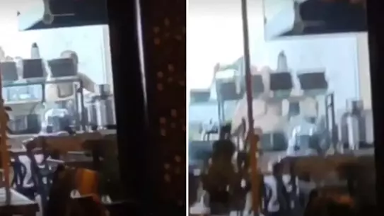 Bunu da gördük! Çıplak şekilde çalışan aşçının görüntüleri tepki çekti