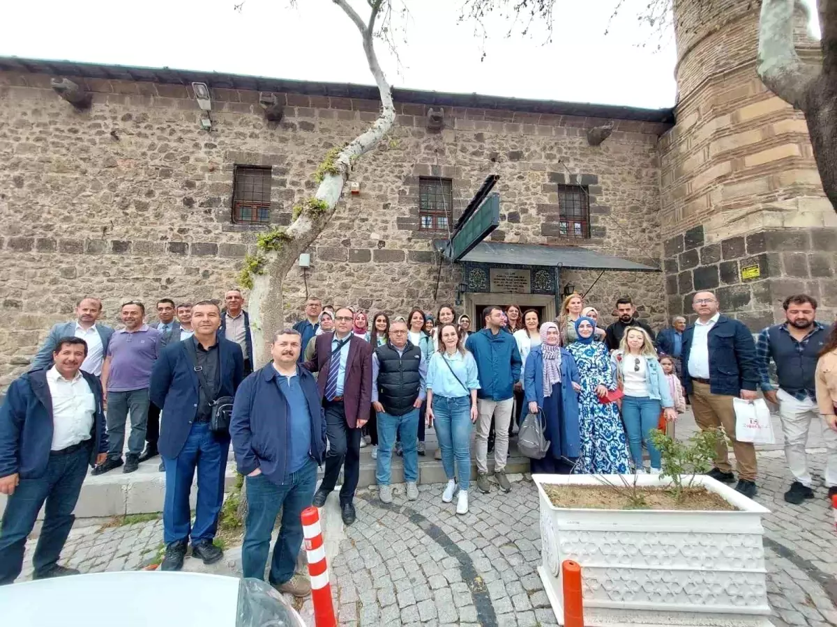 Afyon'da Öğretmen Akademisi Etkinliği