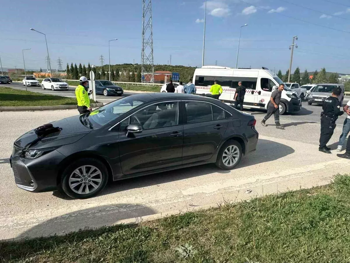 Bilecik'te Kaza Kavşağında Yaralı