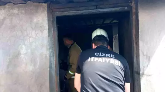Cizre'de Odunlukta Yangın