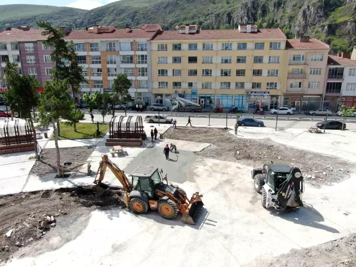 İnönü'de Resmi Törenler Cumhuriyet Meydanı'na Taşınıyor