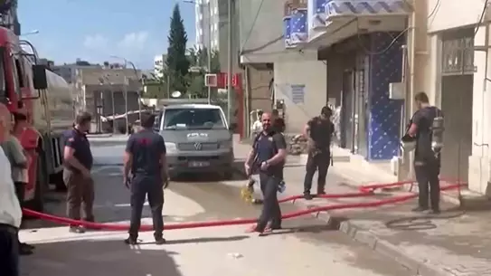 Siirt'te Apartman Yangını Kontrol Altına Alındı