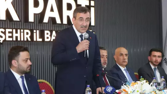Cevdet Yılmaz: İklim kanunu ile ilgili tezviratlarla kamuoyunun kafası karıştırılmaya çalışılıyor (2)