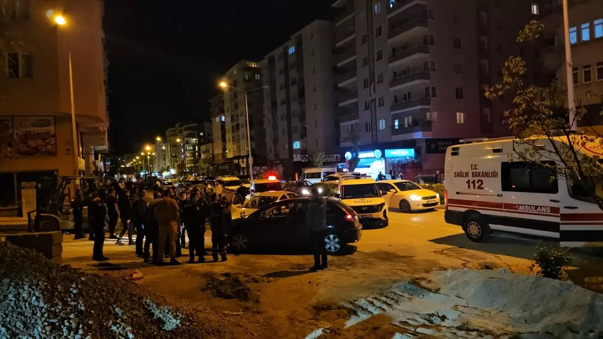 Çorum'da Bıçaklı Kavga: 2 Yaralı