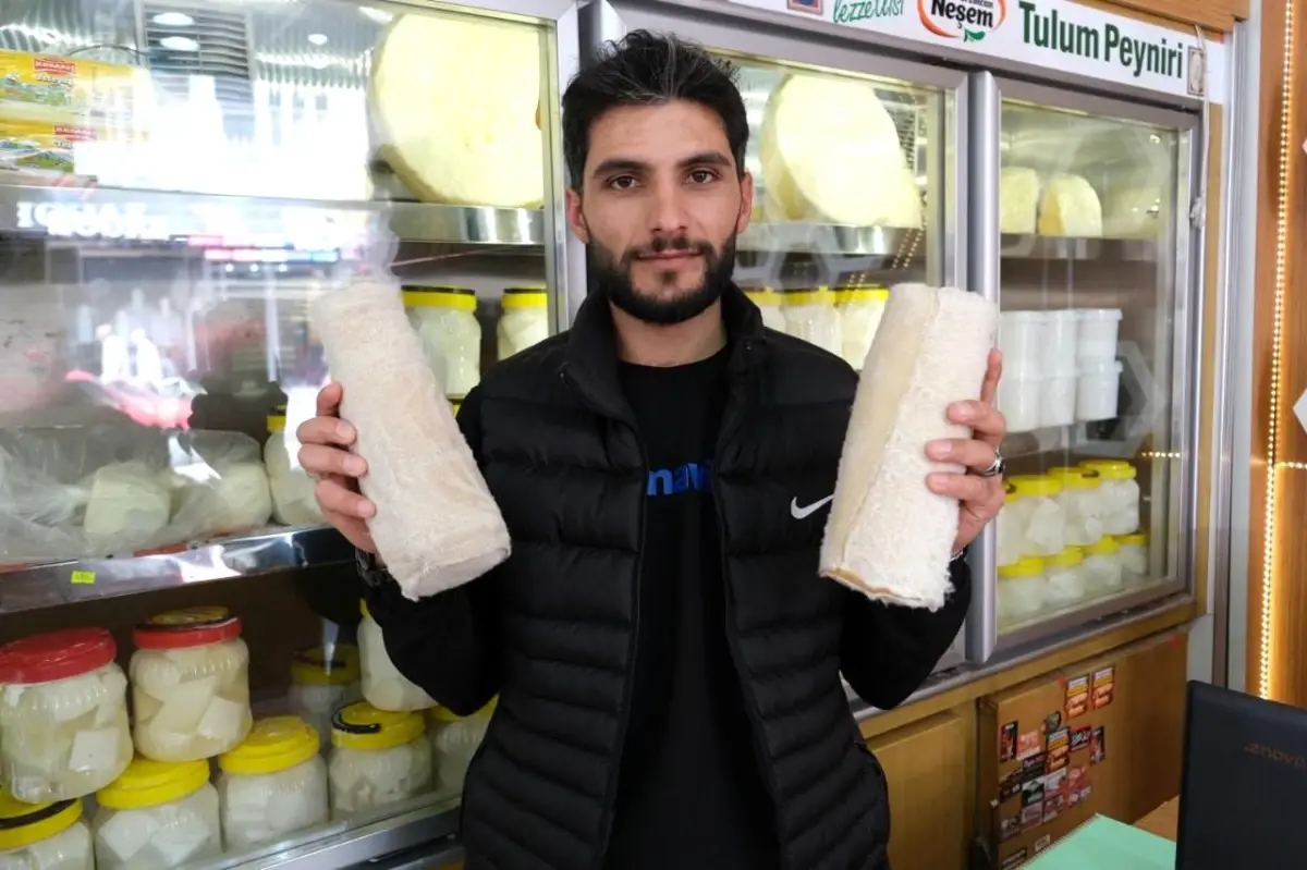 Erzincan'da Norveç Derisinden Tulum Üretimi