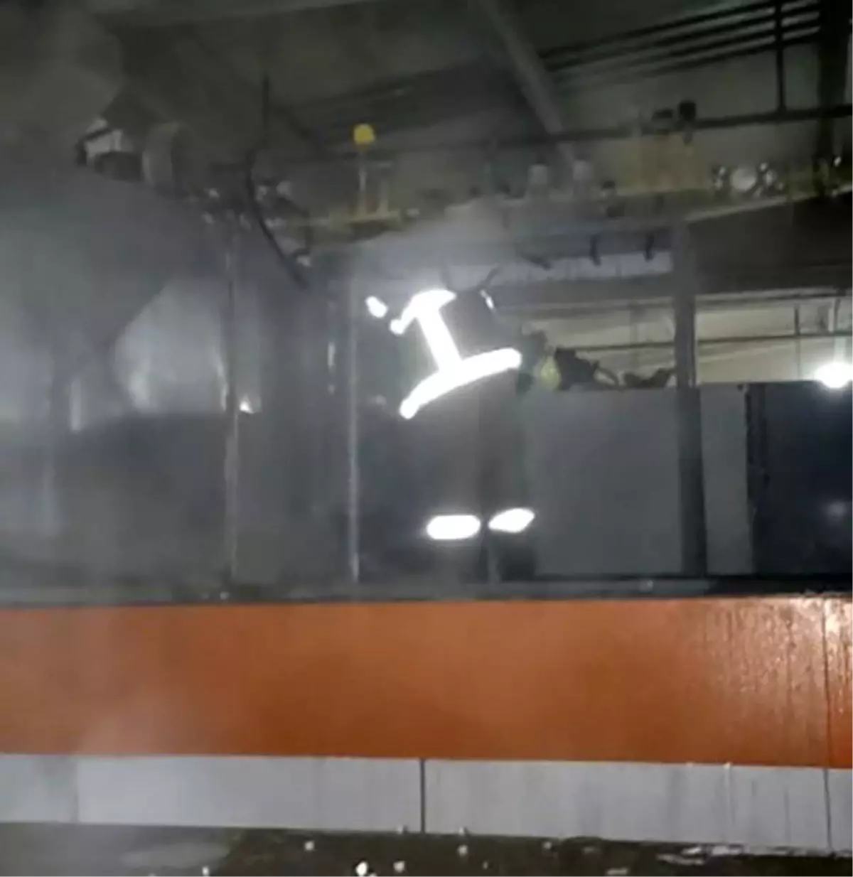 Bandırma'daki Traktör Fabrikasında Yangın Çıktı