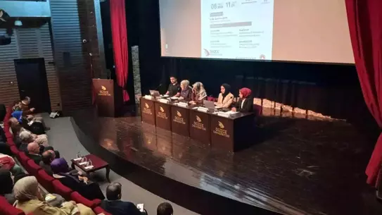 Gençlerden Aile Paneli Düzenlendi