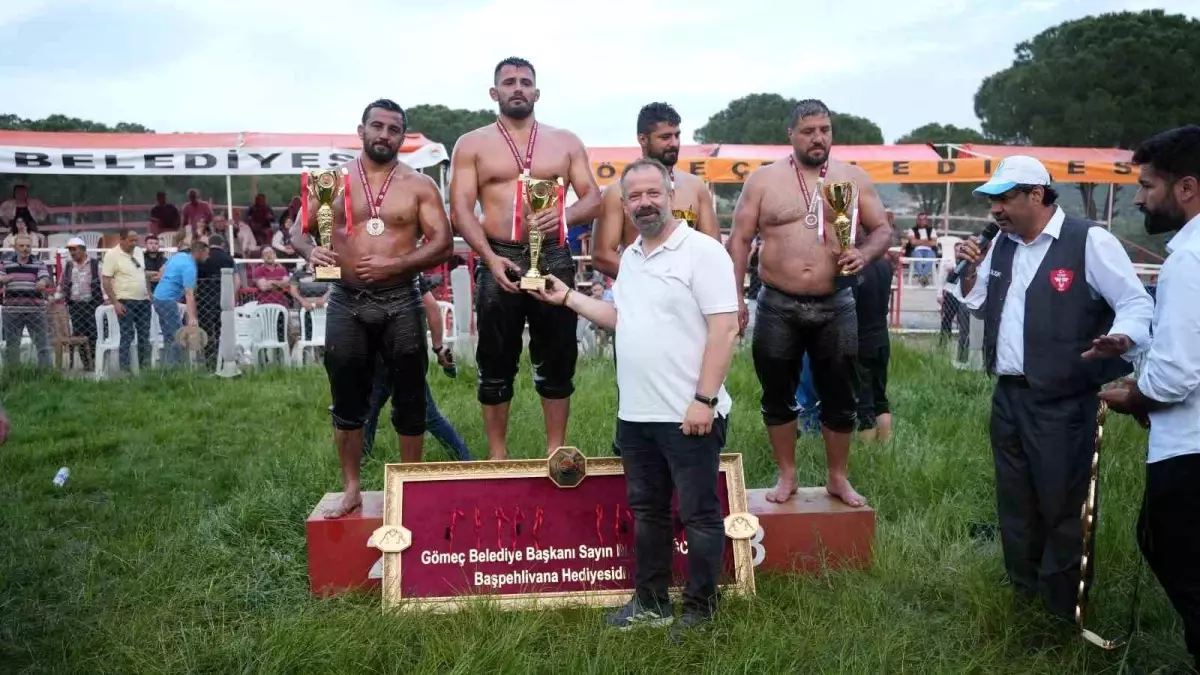 Süleyman Başar, Gömeç'te Başpehlivan Oldu