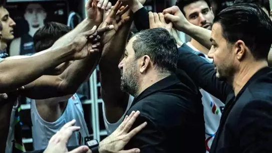 Petkimspor Yalovaspor'a Konuk Oluyor
