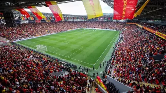Göztepe, Hatayspor'u Ağırlıyor