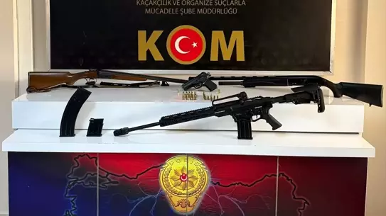 Sosyal Medyada Silah Teşhirine Gözaltı