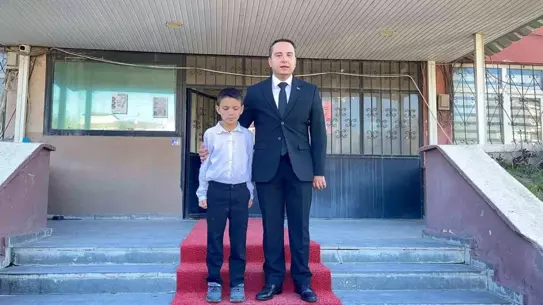 Küçük Umut'un Kaymakam Hayali
