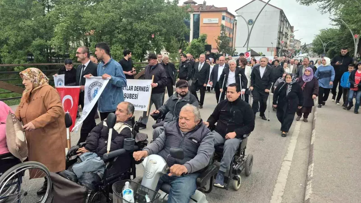 Engelliler Haftası'nda Otizmli Deha'nın Mutluluğu