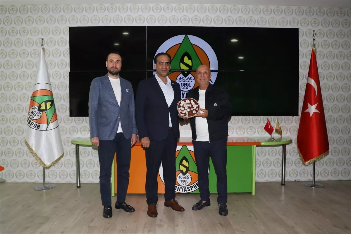 Bakan Gardiyanoğlu'ndan Taziye Ziyareti
