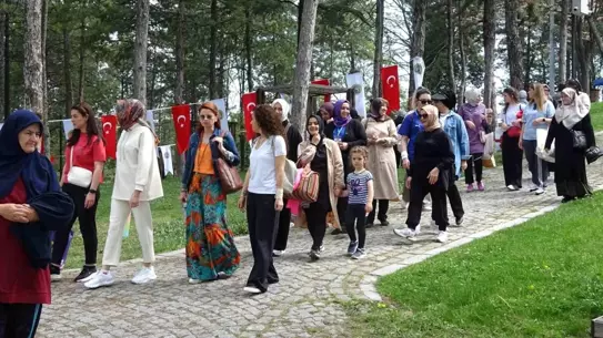 Tavşanlı'da Anneler Günü'ne Özel Anlamlı Etkinlik