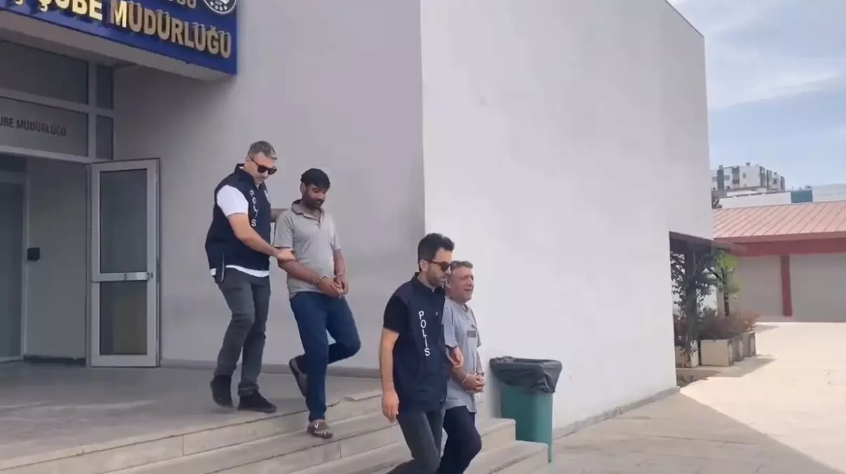 Adana'da At Eziyetine Tutuklama
