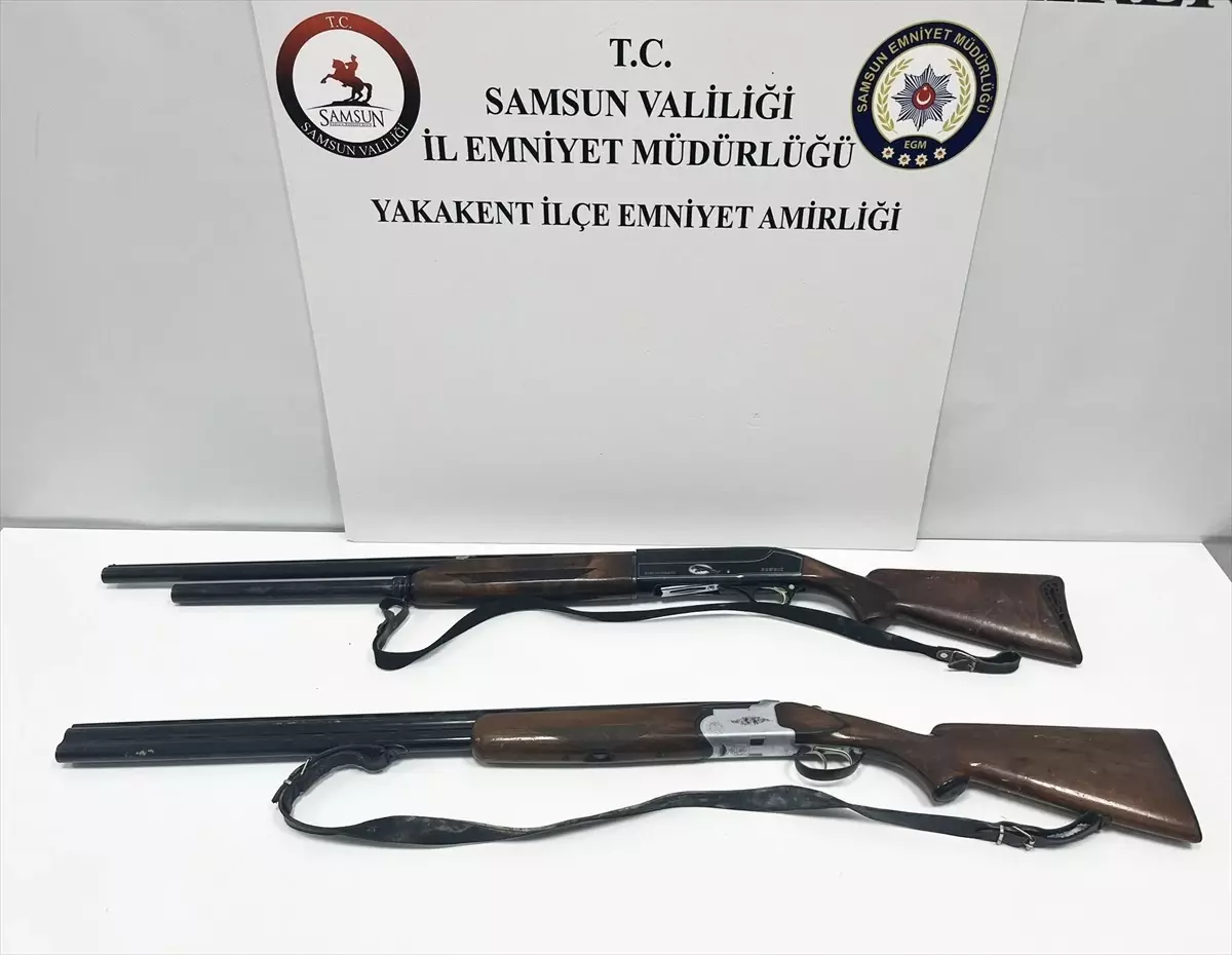 Samsun'da Araçta Ruhsatsız Tüfek Ele Geçirildi