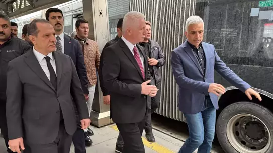 Beylikdüzü'nde Metrobüs Kazası: 1 Ölü, 40 Yaralı