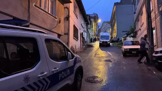 Bursa'da Yangında Kadın Cesedi Bulundu