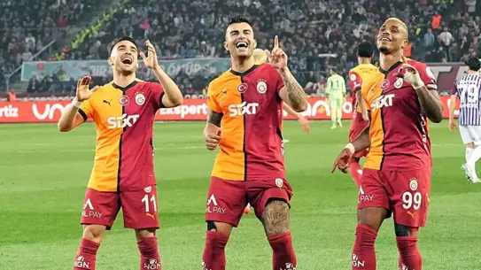 Galatasaray, Trabzonspor'u mağlup etti! Şampiyonluğa 1 maç kaldı