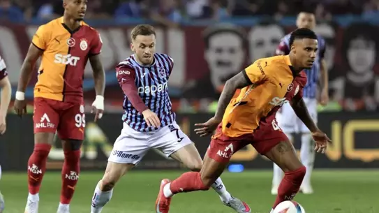 Galatasaray, Trabzonspor'u 2-0 Mağlup Etti