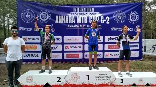 Akhisar Spor Kulübü'nden Başarı