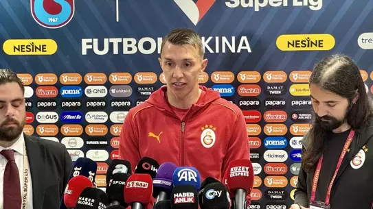 Muslera: 'Galatasaray'da tarih yazmaya devam ediyoruz'