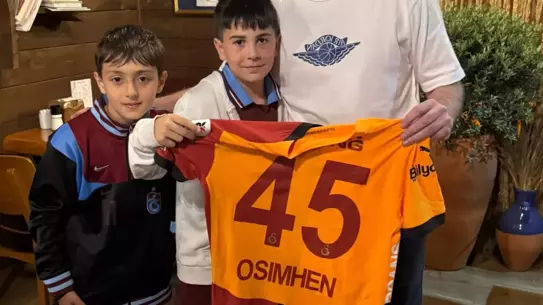 Galatasaray, Trabzon'u Yendi; Mert Osimhen'in Formasını Aldı