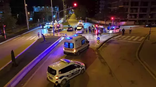 Kırıkkale'de Zincirleme Kaza: 2 Yaralı