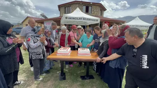 Akıncılar'da Anneler Günü Kutlaması