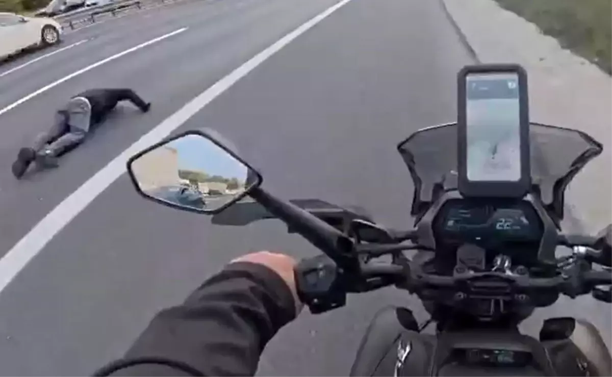 Esenyurt'ta Motosiklet Kazası