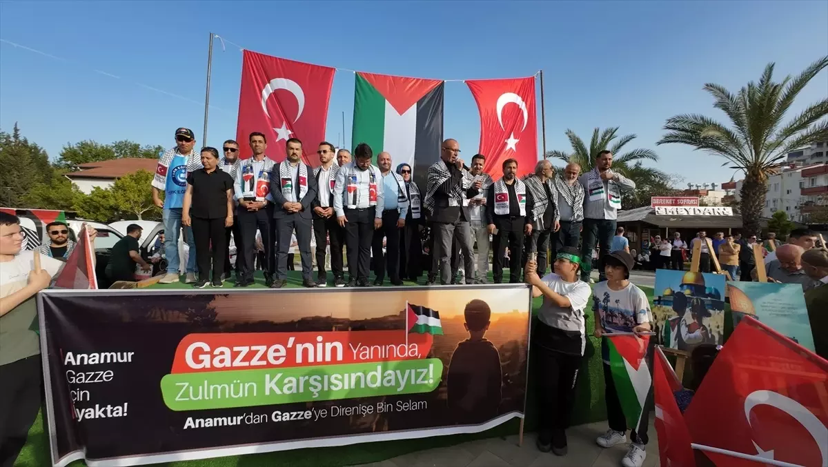 Anamur'da Filistin'e Destek Yürüyüşü