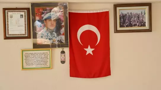 İl Milli Eğitim Müdürü Akbaş'tan şehit annesine ziyaret