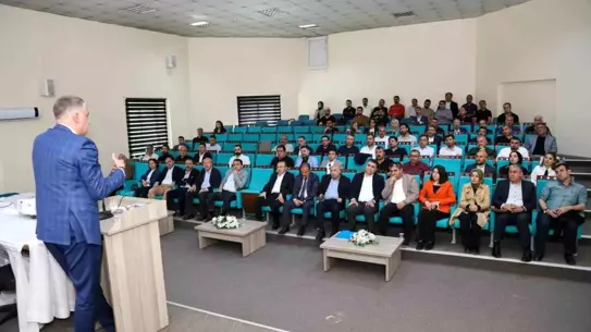 Van Büyükşehir Belediyesi'nden Yalın Dönüşüm Projesi Eğitimi