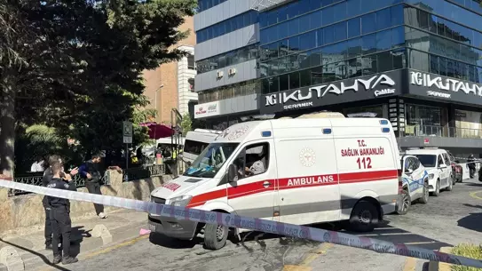 Kağıthane'de Trafik Kazası: 1 Ölü, 3 Yaralı