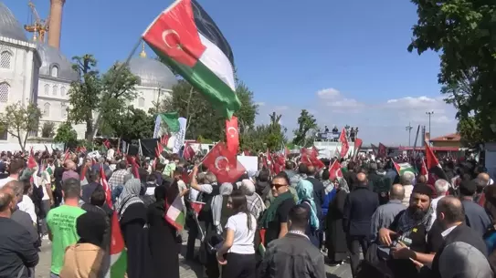 İHH'dan Gazze'ye Destek Yürüyüşü