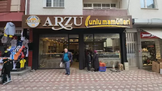 72 Yaşındaki Fırıncı Cuma Buğa, İşine Tutkulu