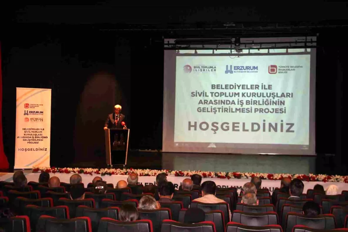 Erzurum'da Belediyeler ve STK'lar Arasında İş Birliği Programı Düzenlendi