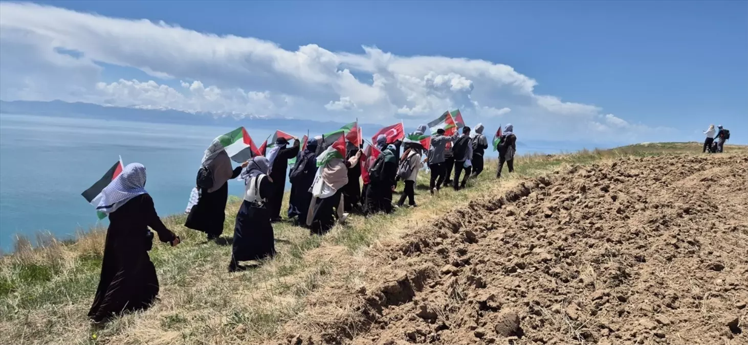 Van'dan Filistin'e Destek Tırmanışı