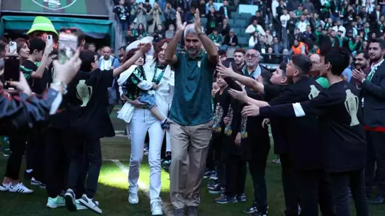 Kocaelispor'da Teknik Direktör Ayrılığı