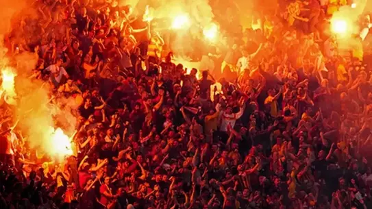 Aslan transferde gaza bastı! Dursun Özbek Ali Koç'un alamadığı yıldızla görüştü