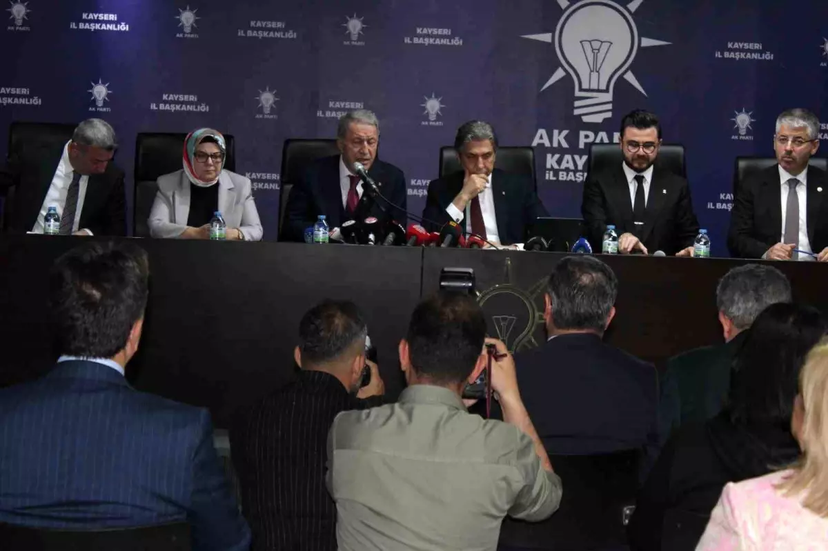 Mustafa Demir: Huzurlu ve Müreffeh Bir Türkiye İçin Birlikte Çalışıyoruz