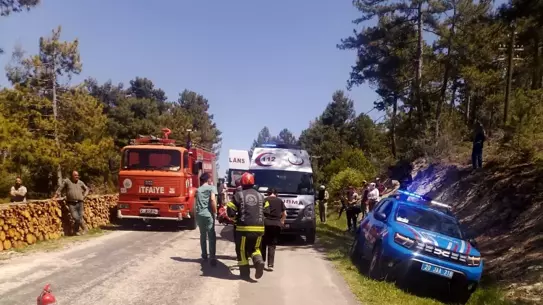 Denizli'de Otomobil Takla Attı