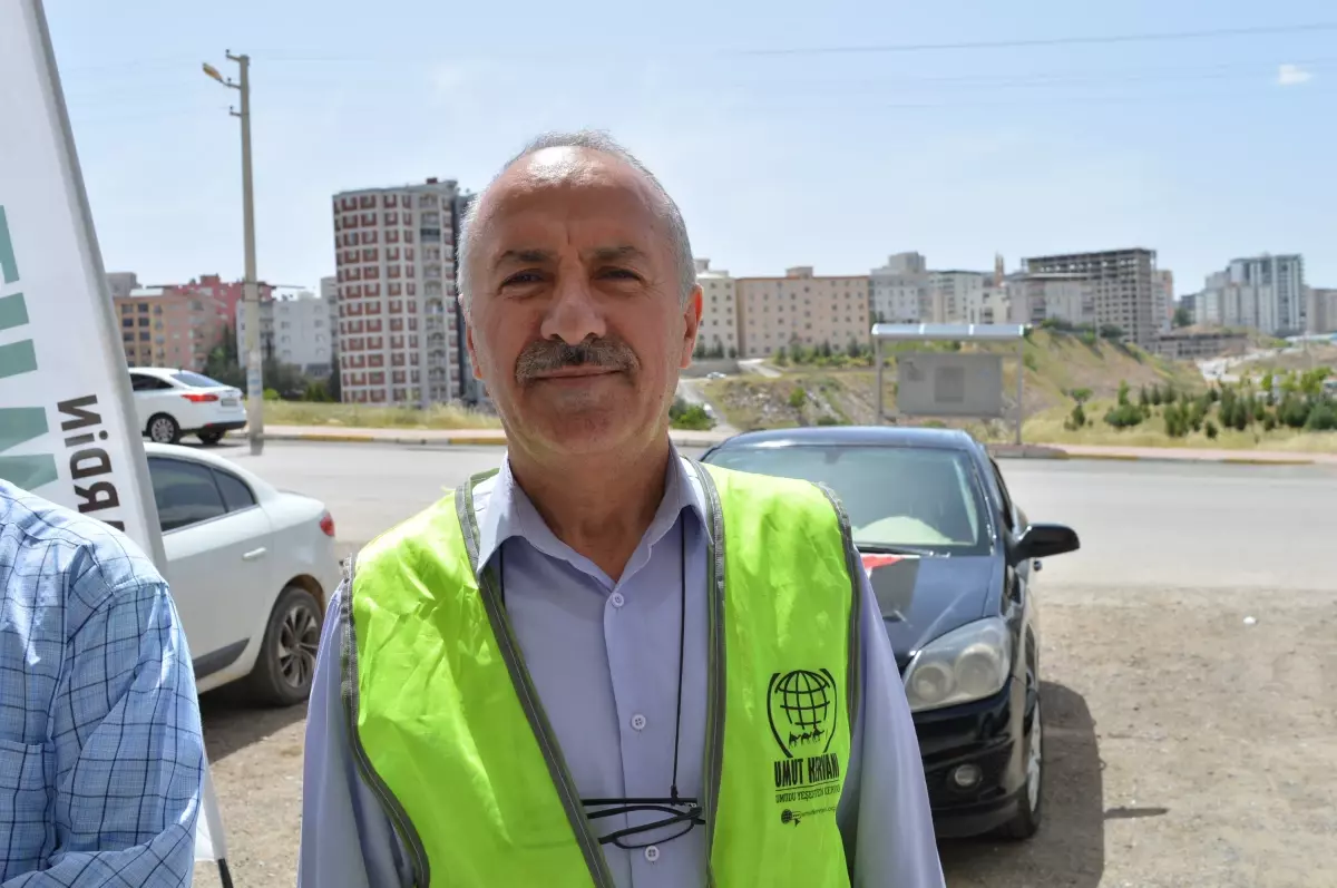 Mazıdağı'ndan Filistin'e Araç Bağışı
