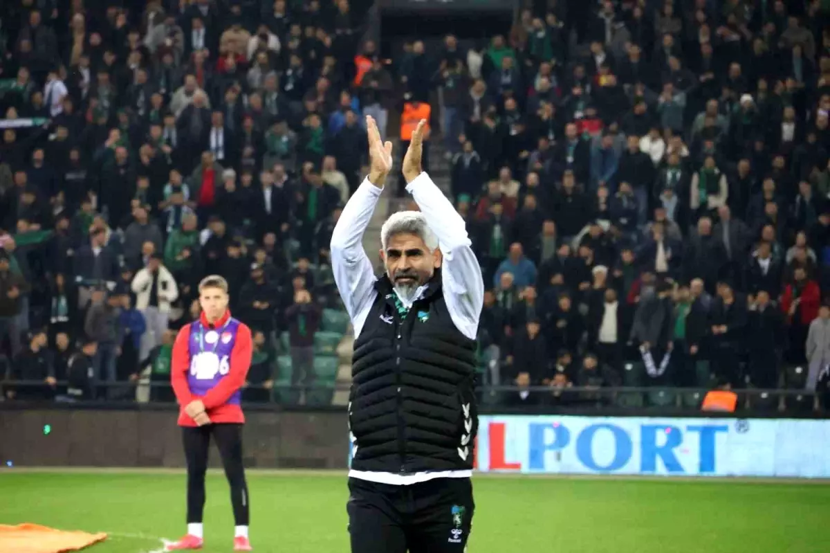 İsmet Taşdemir Kocaelispor'dan Ayrıldı