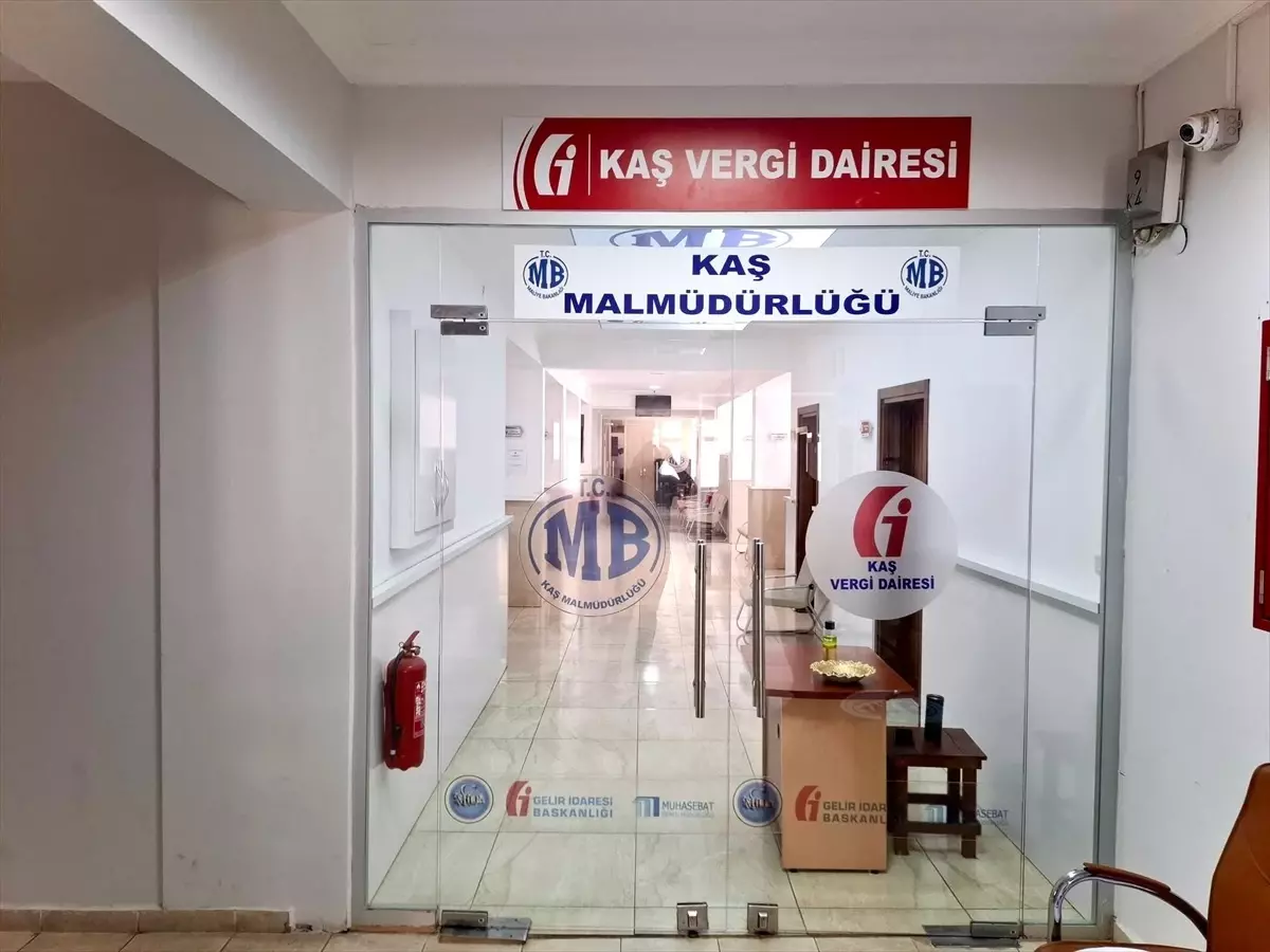 Antalya'da Yeni Vergi Daireleri Açıldı