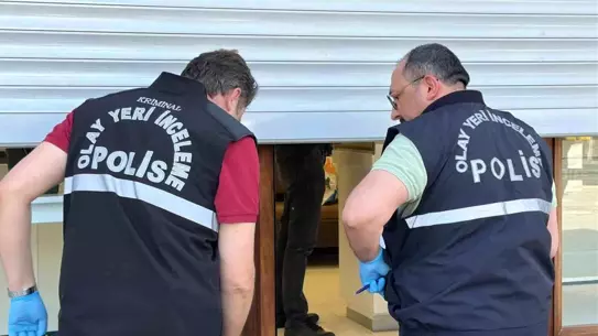 Uşak'ta Kuyumcuya Silahlı Saldırı
