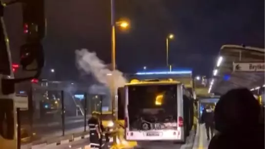 Metrobüs Yangını, Seferlerde Aksama